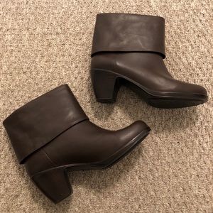 Dansko Bobbi Ankle Boots - brand new